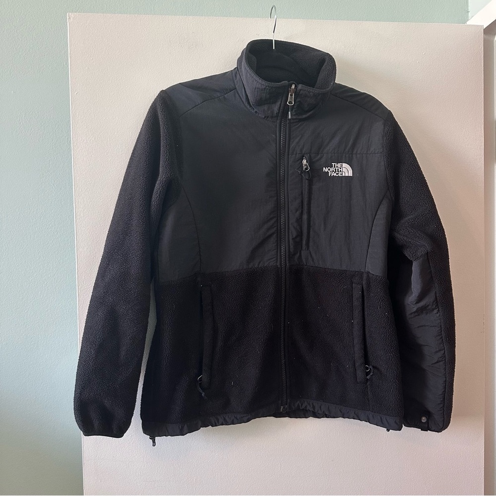 The North Face Denali Black Fleece Zip Up Jacket
